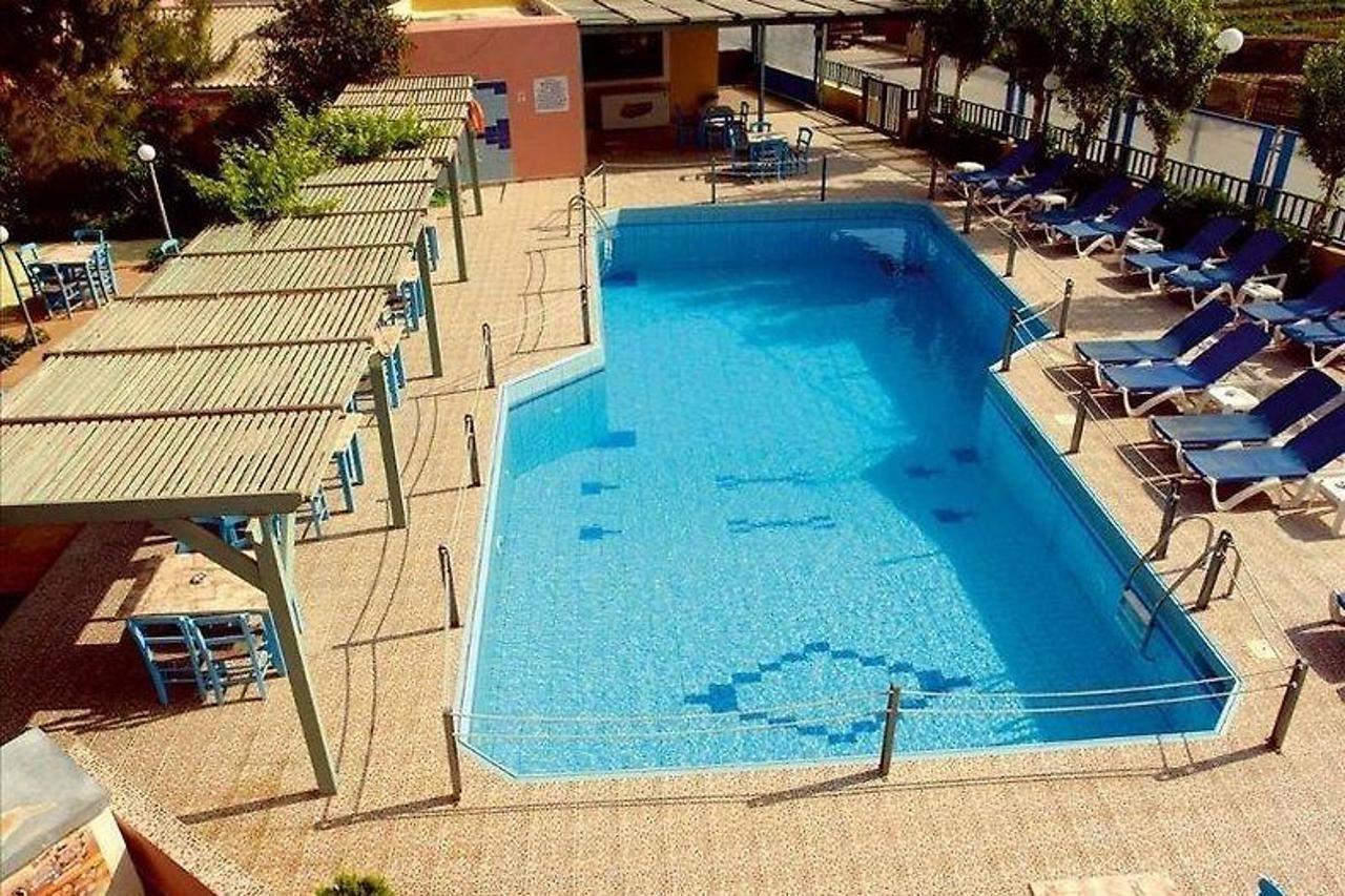 Minos Bay Appartement *